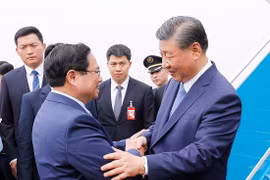 Tổng Bí thư, Chủ tịch nước Trung Quốc Tập Cận Bình bắt đầu chuyến thăm Việt Nam