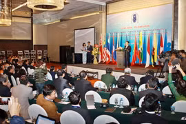 Lễ kỷ niệm 40 năm Ngày thành lập Liên đoàn các nhà báo ASEAN. (Ảnh: Minh Quyết/TTXVN)