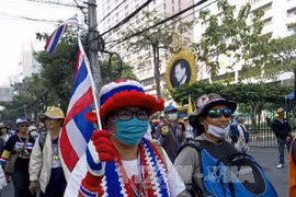 Ủy ban bầu cử Thái Lan muốn hoãn tổng tuyển cử sáu tháng