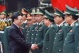 Chủ tịch Quốc hội thăm, chúc Tết tại Bộ Tư lệnh Bộ đội Biên phòng