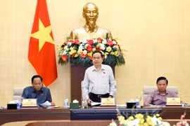 Chủ tịch Quốc hội chủ trì họp sơ kết công tác 6 tháng các cơ quan của Quốc hội