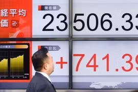 Bảng tỷ giá chứng khoán tại thủ đô Tokyo, Nhật Bản. (Ảnh minh họa. Nguồn: Kyodo/TTXVN)