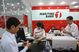 Khách hàng giao dịch tại Maritime Bank. (Nguồn: Maritime Bank)