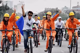Hà Nội phát động tháng hành động hưởng ứng Giờ Trái đất