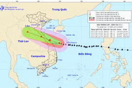 Vị trí và đường đi của bão số 13. (Nguồn: nchmf.gov.vn)