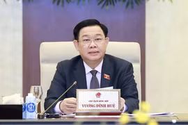 Chủ tịch Quốc hội Vương Đình Huệ phát biểu. (Ảnh: Doãn Tấn/TTXVN)