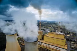 Một nhà máy công nghiệp tại Australia. (Nguồn: Environmental Justice Australia)