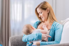 Thế giới có thể tiết kiệm 1 tỷ USD mỗi ngày nếu nuôi con bằng sữa mẹ