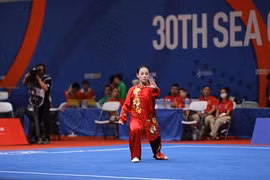 Minh Huyền giành huy chương đồng. (Ảnh: Hoàng Linh/TTXVN)