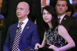 Vợ chồng tỷ phú Jeff Bezos ly dị sau 25 năm chung sống. (Nguồn: Business Insider)