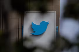 Twitter quyết định sẽ xa dần với các vấn đề chính trị. (Nguồn: NYT)