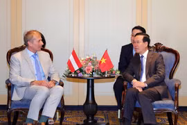 Chủ tịch nước Võ Văn Thưởng tiếp Chủ tịch Hội Hữu nghị Áo-Việt Nam Alfred Gerstl. (Ảnh: Thống Nhất/TTXVN)