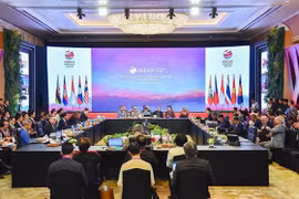 Hội nghị AMM-56 với trọng tâm thảo luận về tiến trình xây dựng Cộng đồng ASEAN, triển khai Tầm nhìn ASEAN về Ấn Độ Dương-Thái Bình Dương, quan hệ đối ngoại và cấu trúc khu vực. (Ảnh:TTXVN phát)