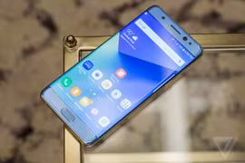 Sự cố Note 7 là do Samsung nôn nóng muốn đánh bại iPhone 7?