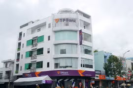 Điểm giao dịch TPBank Đà Nẵng nằm nổi bật trên trục đường Điện Biên Phủ, cửa ngõ Trung tâm Thành phố Đà Nẵng. (Nguồn: TPBank)