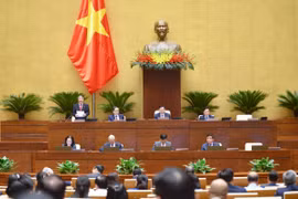 Quốc hội thảo luận ở hội trường về kết quả thực hiện kế hoạch phát triển kinh tế - xã hội năm 2022 và dự kiến kế hoạch phát triển kinh tế - xã hội năm 2023, ngày 27/10. (Ảnh: Quochoi.vn)