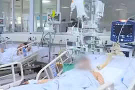Điều trị bệnh nhân cúm A nặng tại Bệnh viện Bệnh nhiệt đới Trung ương.