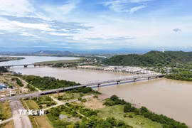 Sông Lam, Nghệ An. (Ảnh minh họa: TTXVN)