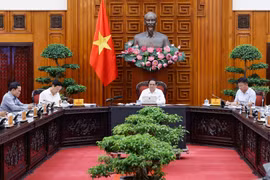 Thủ tướng Phạm Minh Chính chủ trì họp Thường trực Chính phủ về Đề án chủ trương đầu tư đường sắt tốc độ cao trên trục Bắc-Nam và các dự án đường sắt quan trọng quốc gia. (Ảnh: Dương Giang/TTXVN)