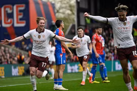 Manchester City áp sát ngôi đầu Premier League. (Nguồn: Reuters)