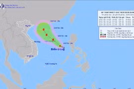 Đường đi của vùng Áp thấp trên biển Đông (tối 19/7/2024). (Ảnh: TTXVN phát)