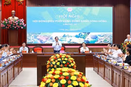 Thủ tướng Phạm Minh Chính, Chủ tịch Hội đồng điều phối vùng Đồng bằng sông Hồng chủ trì Hội nghị lần thứ tư của Hội đồng. (Ảnh: Dương Giang/TTXVN)