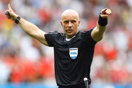 Trọng tài Szymon Marciniak. (Nguồn: UEFA)