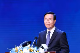 Chủ tịch nước Võ Văn Thưởng phát biểu tại Chương trình Tôn vinh Thầy thuốc Việt Nam và trao giải cuộc thi viết “Sự hy sinh thầm lặng” lần thứ 6. (Ảnh: Thống Nhất/TTXVN)