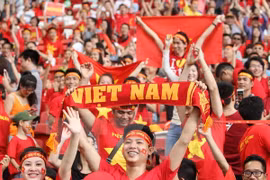 Cổ động viên Việt Nam. (Ảnh: Quốc Khánh/TTXVN)