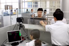 Bộ Y tế: Khả năng virus cúm H7N9 vào Việt Nam là hoàn toàn có thể