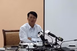 Ông Chu Đăng Trung trả lời báo chí. (Ảnh: PV/Vietnam+)