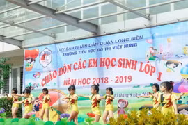 Một tiết mục văn nghệ chào đón các em học sinh lớp Một năm học 2018 -2019 của Trường Tiểu học đô thị Việt Hưng. (Nguồn: thdothiviethung.longbien.edu)