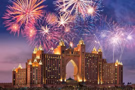 Du khách có nhiều lựa chọn cho mùa du lịch Tết 2018. (Ảnh: Vietravel)