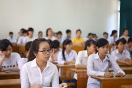 Thí sinh dự thi trung học phổ thông quốc gia. (Nguồn: Vietnam+)