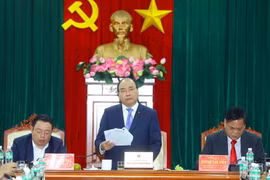 Thủ tướng Nguyễn Xuân Phúc phát biểu kết luận buổi làm việc. (Ảnh: Thống Nhất/TTXVN)