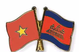 Tân Đại sứ Việt Nam trình Quốc thư lên Quốc vương Campuchia 