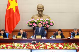 Phó Thủ tướng Vương Đình Huệ phát biểu tại hội nghị. (Ảnh: An Đăng/TTXVN)