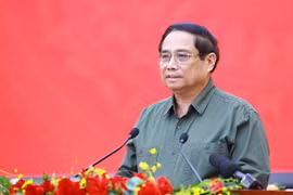 Thủ tướng Phạm Minh Chính kết luận buổi làm việc với Ban Thường vụ Tỉnh ủy Lâm Đồng. (Ảnh: Dương Giang/TTXVN)