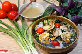 Bún ốc vỉa hè - món ăn không thể thiếu trong ẩm thực Hà Nội
