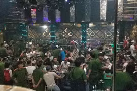 Kiểm tra quán bar phát hiện 80 thanh niên dương tính với ma túy
