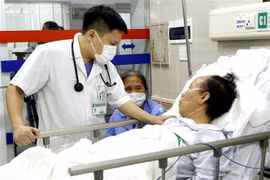[Video] Các phương pháp chăm sóc sức khỏe trong mùa nắng nóng