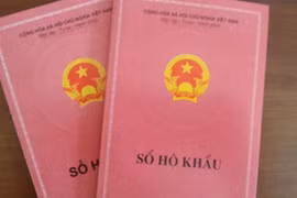 Cấp sổ hộ khẩu sai thông tin, trưởng công an xã bị khởi tố