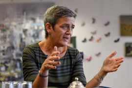 Ủy viên châu Âu phụ trách vấn đề cạnh tranh Margrethe Vestager. (Ảnh: AFP/TTXVN)