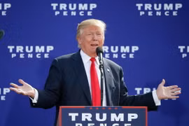 Ông Donald Trump trong chiến dịch vận động tranh cử ở Portsmouth, New Hampshire, Mỹ. (Nguồn: AFP/TTXVN) 
