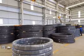 Thép dự ứng lực. (Ảnh: Sỹ Thắng/TTXVN)