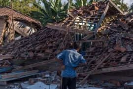 Những mảnh đời cơ cực sau thảm họa động đất tại Indonesia. (Nguồn: The Independent)