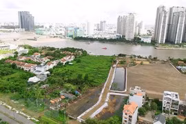 Một góc Khu đô thị mới Thủ Thiêm. (Ảnh: Quang Nhựt/TTXVN)