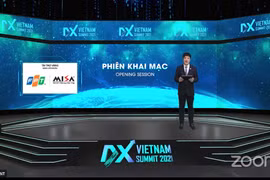 Ông Nguyễn Văn Khoa - Chủ tịch VINASA phát biểu khai mạc sự kiện. (Ảnh chụp màn hình)