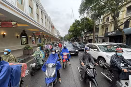 Ngày 27/4, Đông Bắc Bộ có mưa vài nơi. (Ảnh minh họa: PV/Vietnam+)