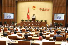 Quang cảnh phiên chất vấn và trả lời chất vấn sáng 30/10. (Ảnh: Văn Điệp/TTXVN)